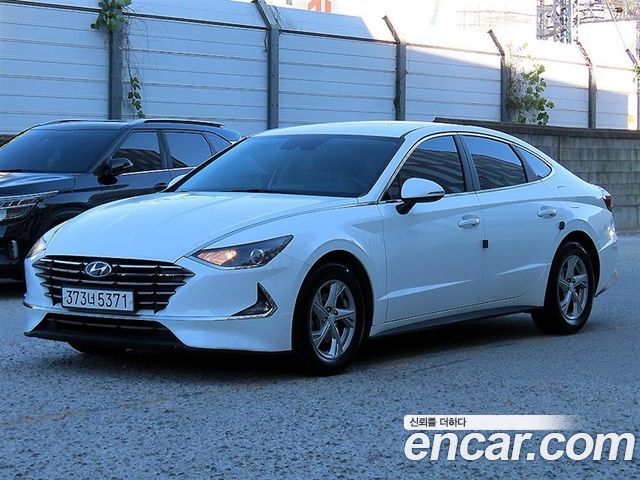 Hyundai Sonata 2.0 Smart — пробег 123 157 км — фото 2 из 5