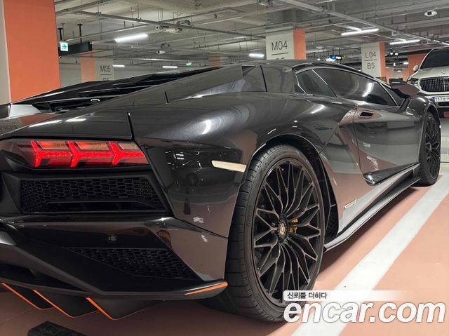 Lamborghini Aventador из Кореи Encar
