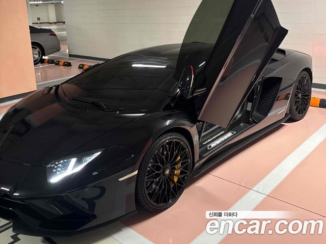 Lamborghini Aventador из Кореи Encar